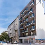 아파트 Sweet & Spicy - Brand New With Balcony *